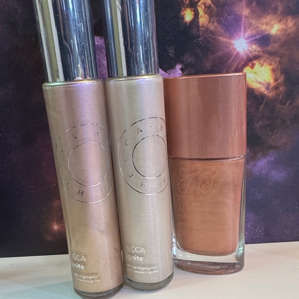 BECCA Ignite Liquid Highlighter &Melt Trio